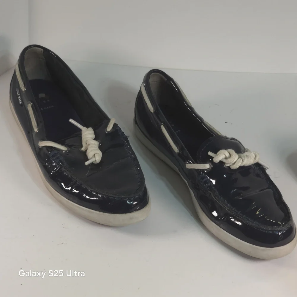 Cole Haan‎ Nantucket Camp Moc Navy Blue Patent Leather Boat Shoes Women's Sz 8.5
